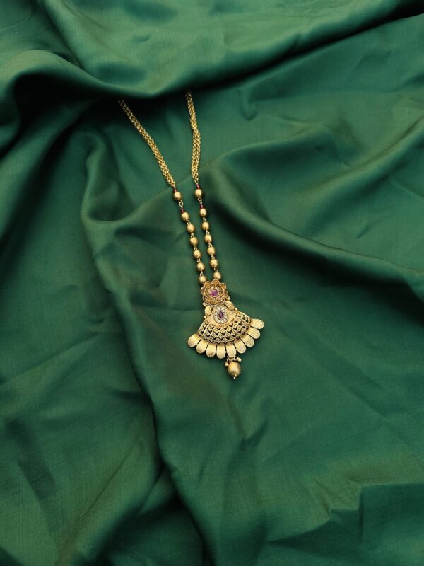 shreeji-metnecklace-3_main met necklace